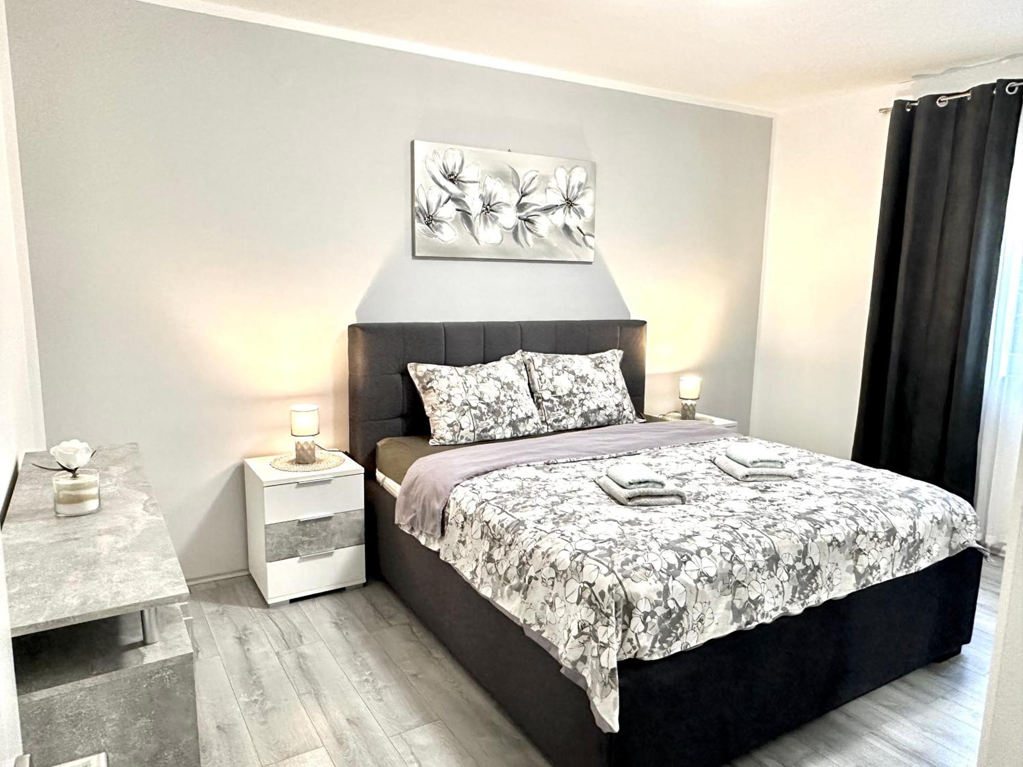 Apartman Rocan เวอร์ซาร์ ภายนอก รูปภาพ